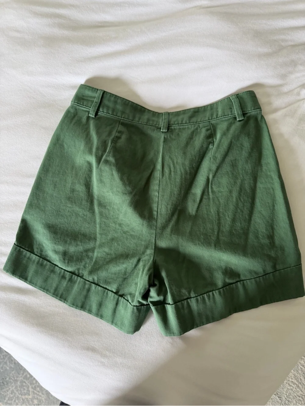 J. Crew Olive Green Pleated Cuffed Women's Shorts